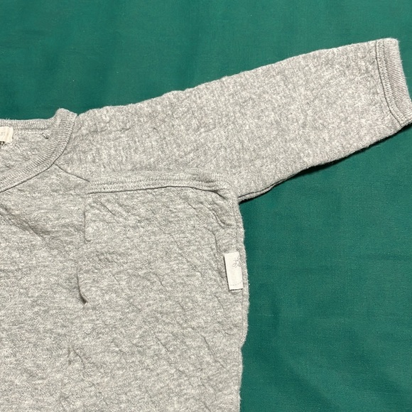 Bundle for discount 4 for $20 Burt’s bees baby onesie, no foot. Newborn 3 month - Picture 4 of 4